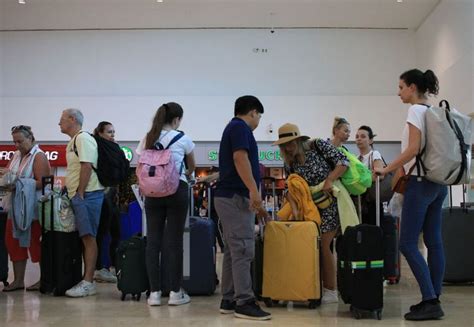 Registran un crecimiento de 17 en llegada de pasajeros aéreos en Cancún