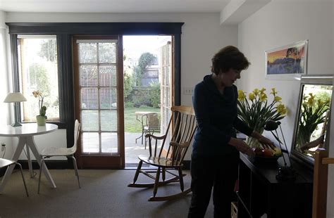 Airbnb sublets in S.F. land some renters in the doghouse