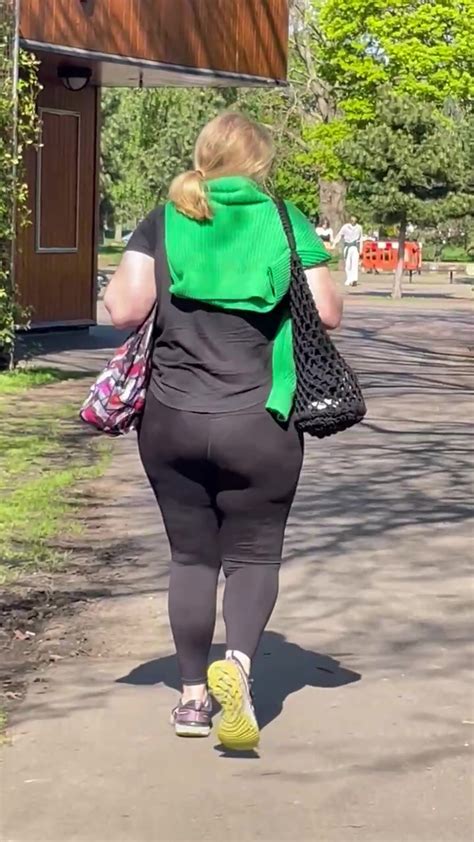 Brunette Pawg Walking In Leggings ThisVid