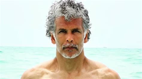 Milind Soman: Wiki, Biography, Age, Height, Family, Career, Wife, Net