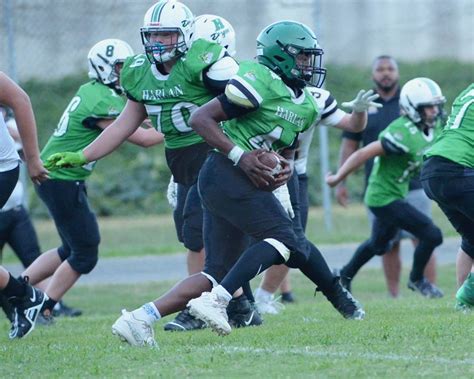 Jackets Down Harlan In Middle School Football