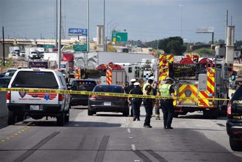 Fatal Crash Involving Big Rig Shuts Down Interstate On San Antonio S