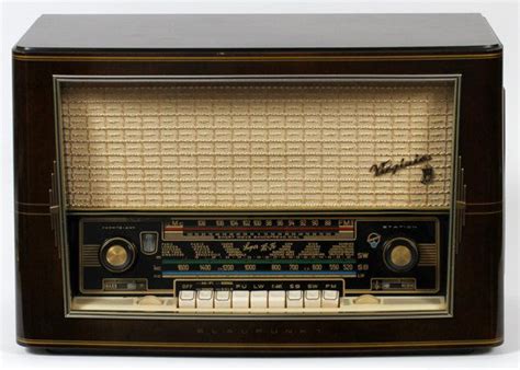 Realized price for BLAUPUNKT RADIO VIRGINIA MODEL C1950