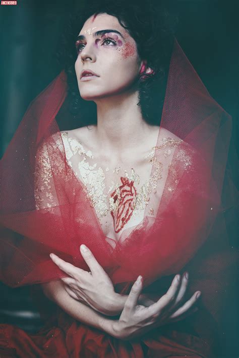 Naked Júlia Konrad Added 05 30 2018 by Lobezno