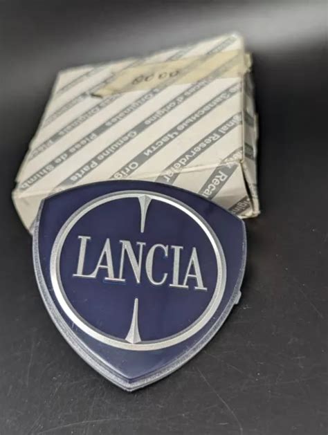 Lancia Y Mm Logo Sigla Emblema Fregio Stemma Scritta Targhetta Badge