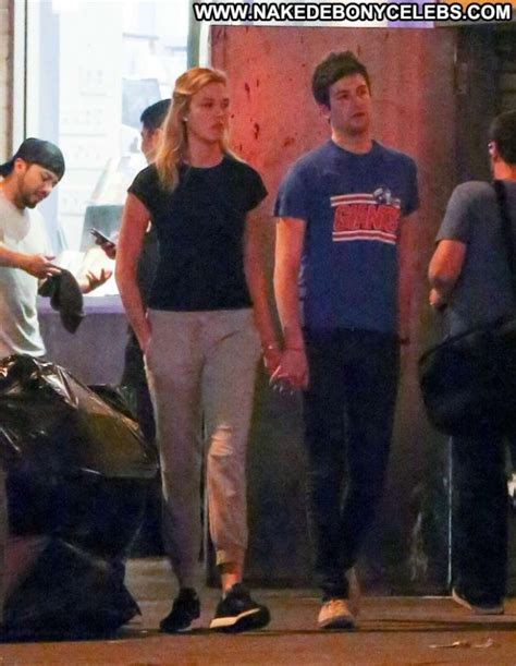 Karlie Kloss No Source Beautiful Paparazzi Romantic Nyc Babe Nude Celebrities Mobile