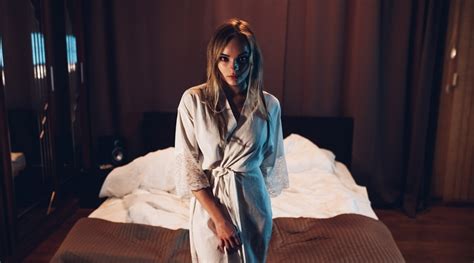 Portrait Women Bed Women Indoors Blonde Robes Bathrobes HD Wallpaper Rare Gallery