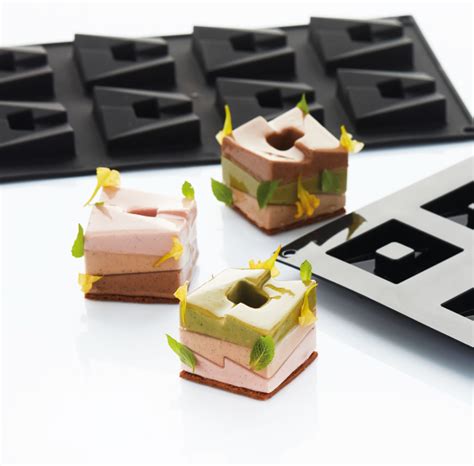 Набір силіконових форм Martellato Cube 30sil601 50x50ммh16мм10гр