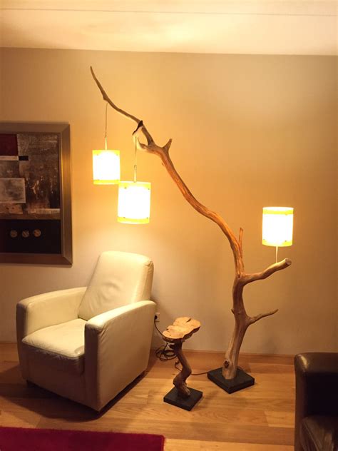 15 Ultra Modern Floor Lamp For Captivating Interior Design