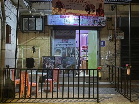 DOUALA. URBAN ARCHITECTURE | VICE CONSOLATO ONORARIO D'ITALIA