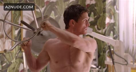 Jonathan Tucker Nude And Sexy Photo Collection AZMen
