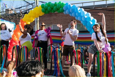 Bros NSFW Sex Scene Cut From Movie Because Of The White Lotus And It Cost 30 000 Photo