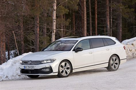 Insiders explain how the strictly digital spy community gets tips 13