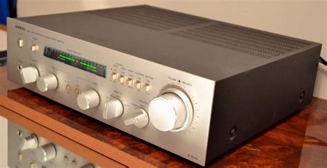 Onkyo A 7070 Integrated Amplifier Audiobaza