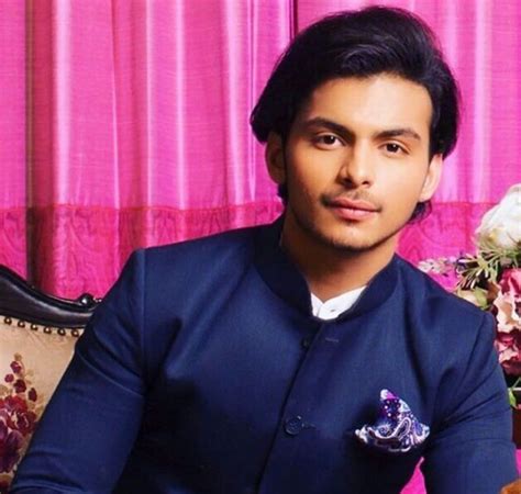Unveiling Shikhar Pahariyas Net Worth A Glimpse Into His Wealth