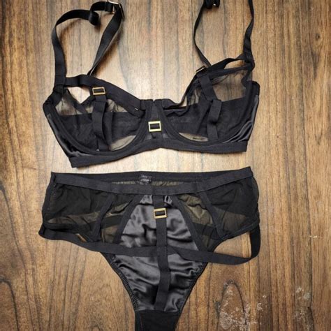 Hot Sexy Danielle DeNicola Bikini Pics