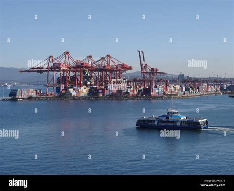 Port Of Vancouver Terminal Cranes Hi Res Stock Photography And Images