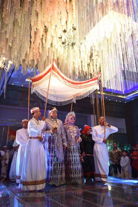 25 Facts About Bugis Factsnippet