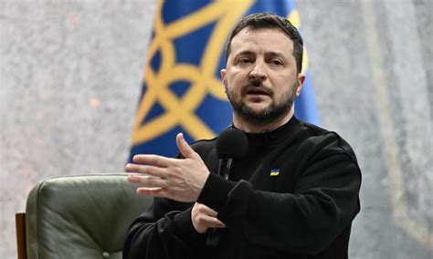 Zelensky vai à posse de Milei em primeira viagem à América do Sul desde