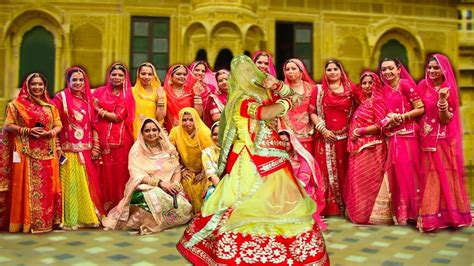 Mehndi Maleer Ri Royal Rajputi Dance Rajputi Baisa Hukum Ghoomar