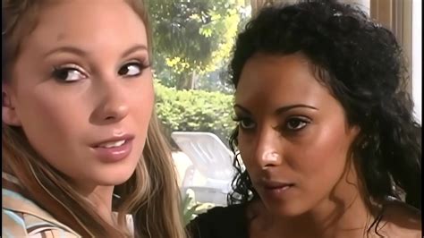 Threesome With Blonde And Brunette Milf XNXX