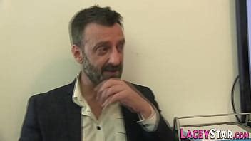 Doctor Maduro Con Tetas Grandes Es Follado Por El Culo Xvideos