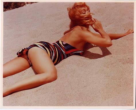 Yvette Vickers Nude Leaks Photo 31 TheFappening