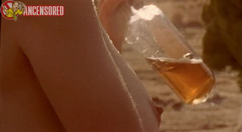 Naked Elisabeth Shue In Leaving Las Vegas