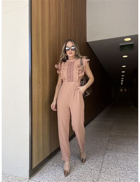 Macacão franzido babado Lia Nude Delight Store