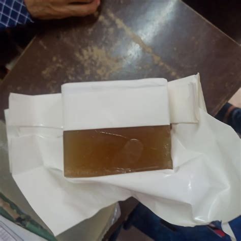 Yashbond Hot Melt Adhesive For Rat Trap At Kg Umerkhadi Mumbai Id