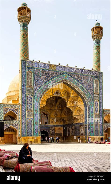 Minaret Jameh Mosque Isfahan Iran Hi Res Stock Photography And Images