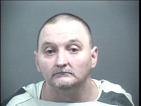 Larry David Jones Sex Offender In Clifton TN 38425 TN00396492