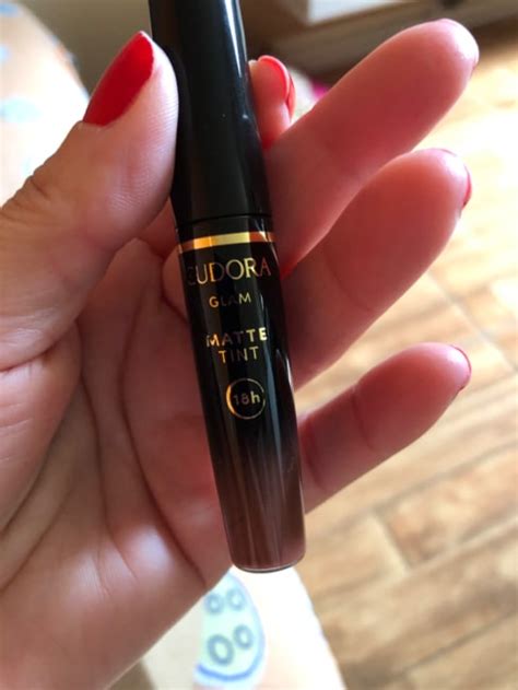 Batom Líquido Nude Icônico Glam Matte Tint 4g Eudora