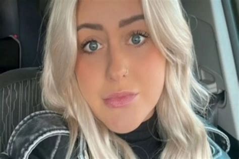 Ibu Muda Ini Terpaksa Pakai Popok Saat Menstruasi Ternyata Miliki 2 Vagina