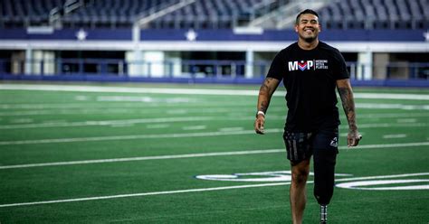 Ce Marine Gay S Est Fait Amputer La Jambe Maintenant Il Vise L Or Paralympique Gayvox