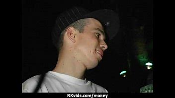 Puta Recibe Pago Y Cinta Por Sexo XVIDEOS