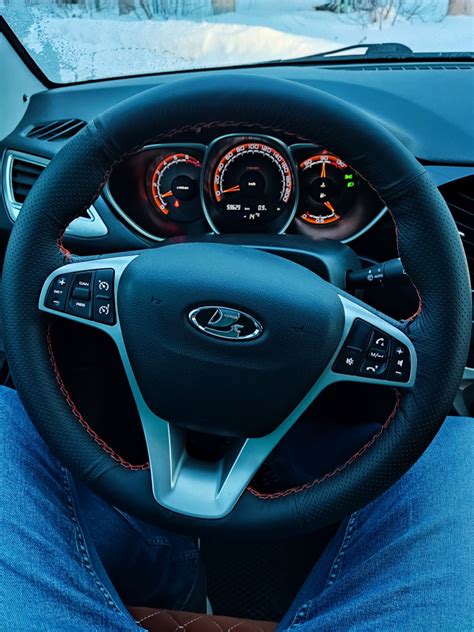 Запись #4 Руль в кожу — Lada Vesta SW Cross (1G), 1,6 л, 2019 года ...