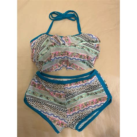 極新二手圖騰比基尼 bikini 質感佳 胸墊挺 蝦皮購物