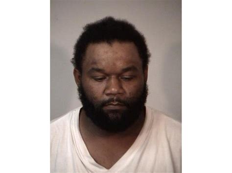 Minivan Strikes 2 Vehicles As Driver Escapes Fredericksburg Police