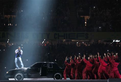 Photos: Kendrick Lamar and the Super Bowl halftime show | CNN