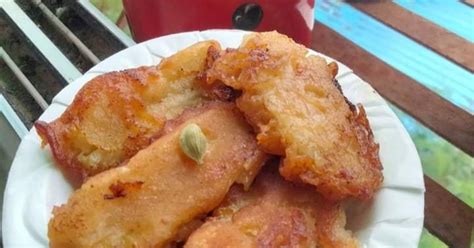 Pazham Poribanana Fritters Recipe By Epseeta Panigrahi Cookpad