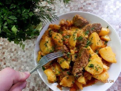 Жаркое по-домашнему / Жаркое рецепт / DELICIOUS BEEF STEW | Еда, Блюда ...