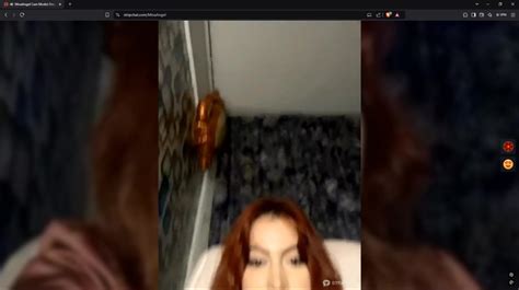 Romanian cam hoe iuliana using dildo part ThisVid 中文