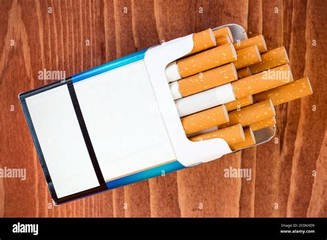 Brown Cigarettes Hi Res Stock Photography And Images Alamy