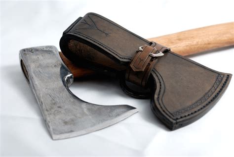 Чехол для топорика. Мастер архитект.