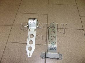 Závěs dveří úplný Liaz 3510 | Autodíly Kelbl (e-shop)