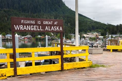Inside Passage Itinerary: How to Visit the Famous Channel in Alaska
