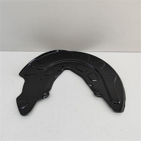 VOLKSWAGEN PASSAT B8 Bremsscheibenschutz vorne links 5Q0615311G 2014 ...