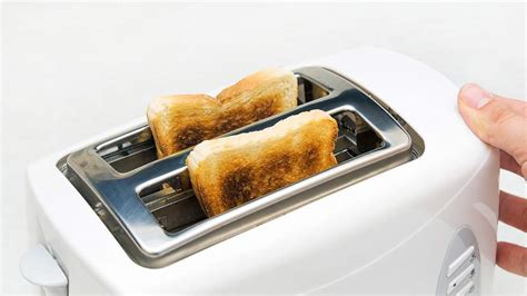 How We Test Toasters Choice