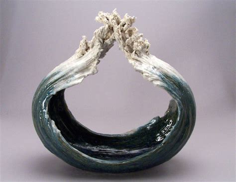 Ocean-Inspired Ceramic Sculptures Resemble Cresting Waves